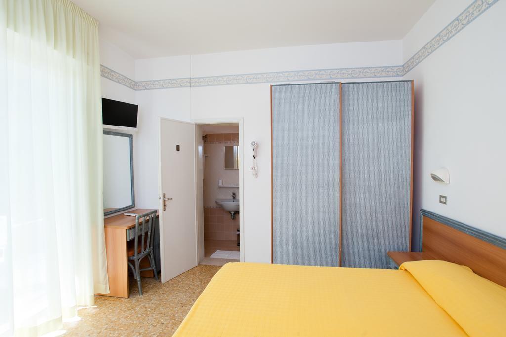 Albergo Villa Mauri Rímini Exterior foto
